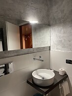 VILLA RIVIERA