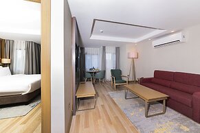 Csk The Halich Port Istanbul