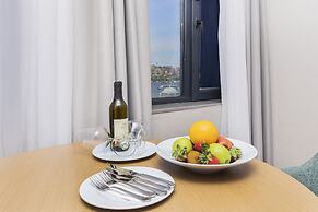 Csk The Halich Port Istanbul