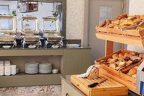 Csk The Halich Port Istanbul