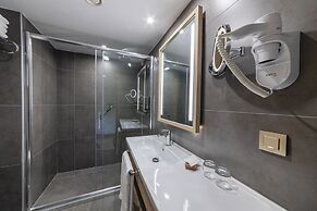 Csk The Halich Port Istanbul