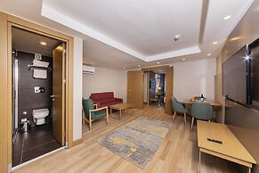 Csk The Halich Port Istanbul