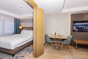 Csk The Halich Port Istanbul