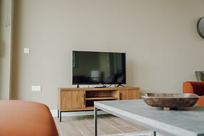 Shoreline Apartments