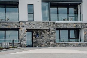 Shoreline Apartments