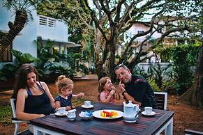 Beach Gate Bungalows CGH Earth