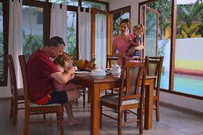 Beach Gate Bungalows CGH Earth