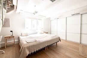 2ndhomes Unique 2-Story Home with Spa