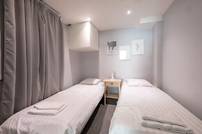 2ndhomes Unique 2-Story Home with Spa