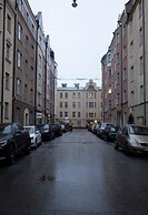 2ndhomes Unique 2-Story Home with Spa