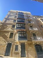 Ursula Suites- Self Catering Apartments- Valletta- by Tritoni Hotels