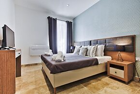 Ursula Suites- Self Catering Apartments- Valletta- by Tritoni Hotels