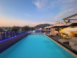 Clarian Hotel Beach Patong