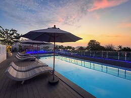 Clarian Hotel Beach Patong