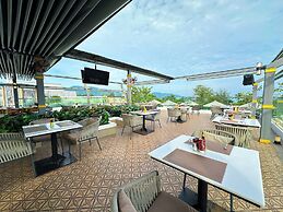 Clarian Hotel Beach Patong