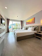 Clarian Hotel Beach Patong