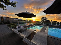 Clarian Hotel Beach Patong