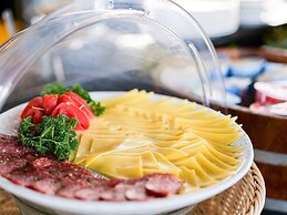 Clarian Hotel Beach Patong