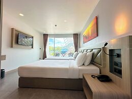 Clarian Hotel Beach Patong