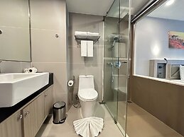 Clarian Hotel Beach Patong