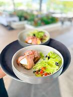 Clarian Hotel Beach Patong