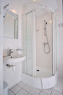 Grill House & Hotel PERNIGELE