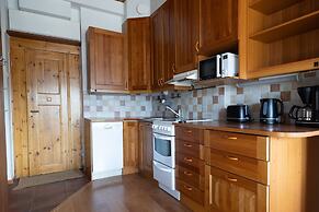 2ndhomes 2-Story Penthouse w Balcony