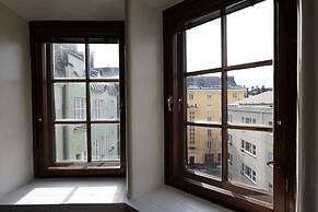 2ndhomes 2-Story Penthouse w Balcony