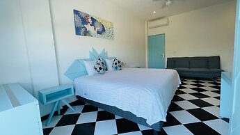 WIN DAY Playa - Hotel Express