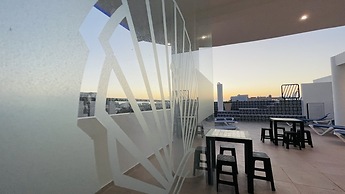 WIN DAY Playa - Hotel Express