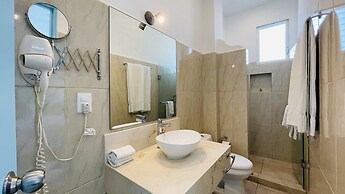 WIN DAY Playa - Hotel Express