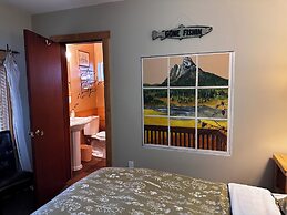 Chewuch Inn and Cabins