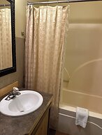 Chewuch Inn and Cabins