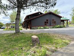 Chewuch Inn and Cabins