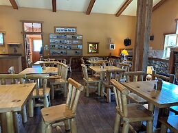 Chewuch Inn and Cabins