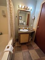 Chewuch Inn and Cabins