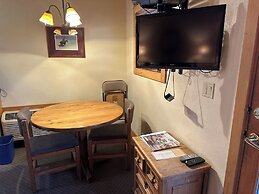 Chewuch Inn and Cabins