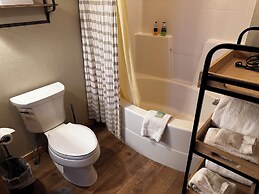 Chewuch Inn and Cabins