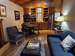 Chewuch Inn and Cabins