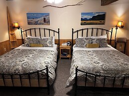 Chewuch Inn and Cabins