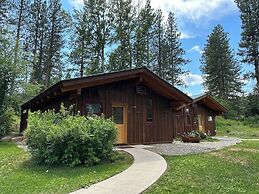 Chewuch Inn and Cabins
