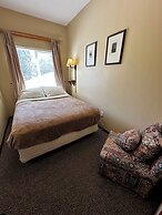 Chewuch Inn and Cabins