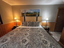 Chewuch Inn and Cabins