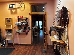 Chewuch Inn and Cabins