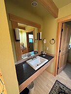 Chewuch Inn and Cabins