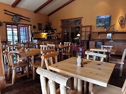 Chewuch Inn and Cabins