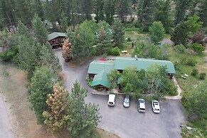Chewuch Inn and Cabins
