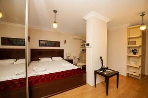 Enchanting House With Backyard in Bodrum