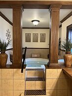Hazeltine Boutique Hotel BnB