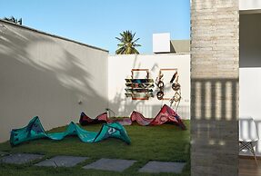 AIOLOS HOTEL & DISCOVERIES